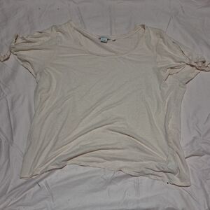 Reitmans Cream Short Sleeve Top